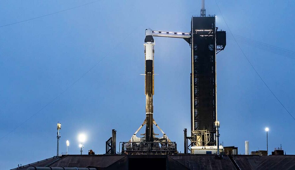 SpaceX Falcon 9 and Dragon Spacecraft vertical on launch pad