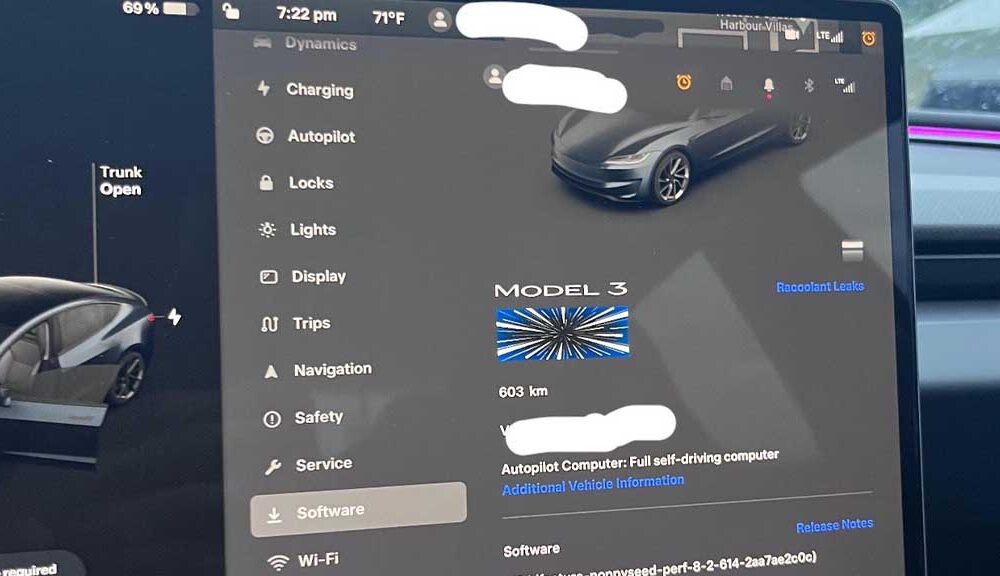 Tesla model 3 Performance UI Leak