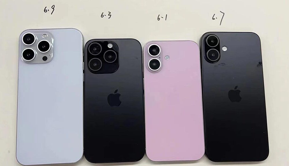 iPhone 16 Dummy Models