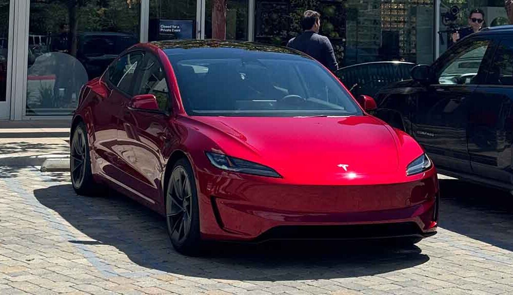 Tesla Model 3 Ludicrous Red