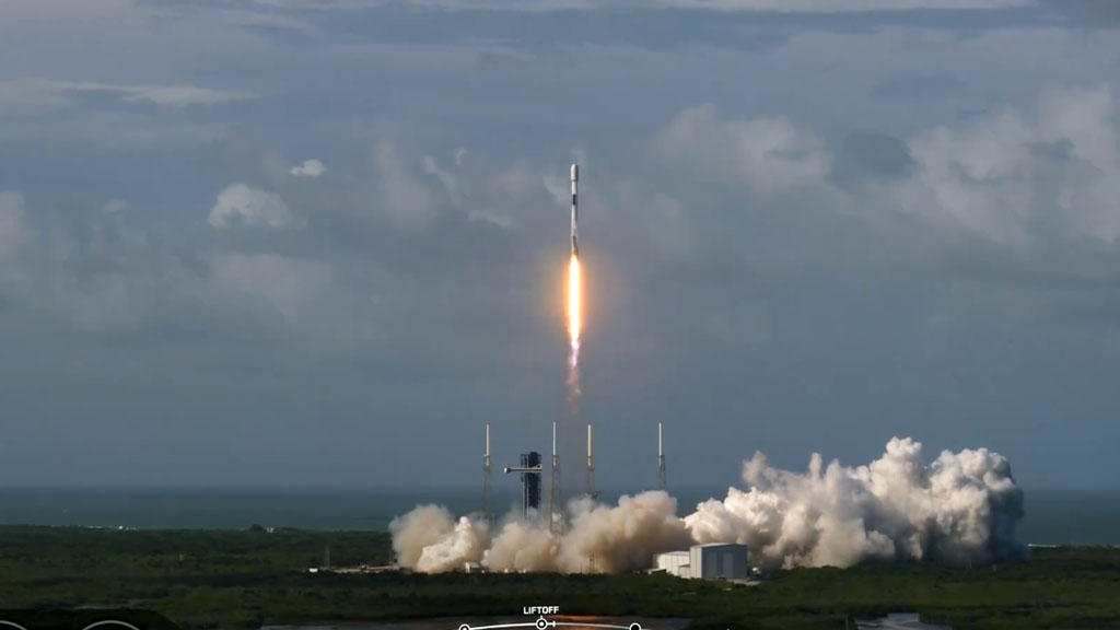 SpaceX Falcon 9 Lifting off from from Space Launch Complex 40 at Cape Canaveral Space Force Station in Florida.