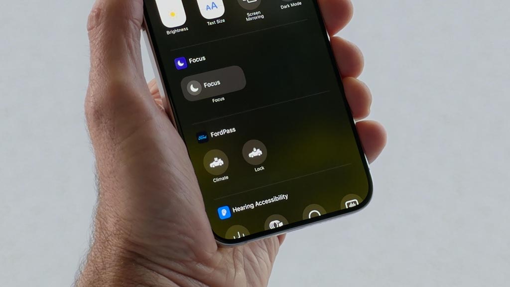 Ford FordPass Controls for iOS 18 Control Center