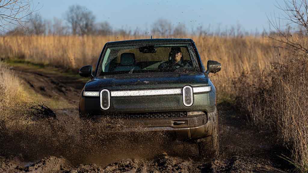 Rivian R1S