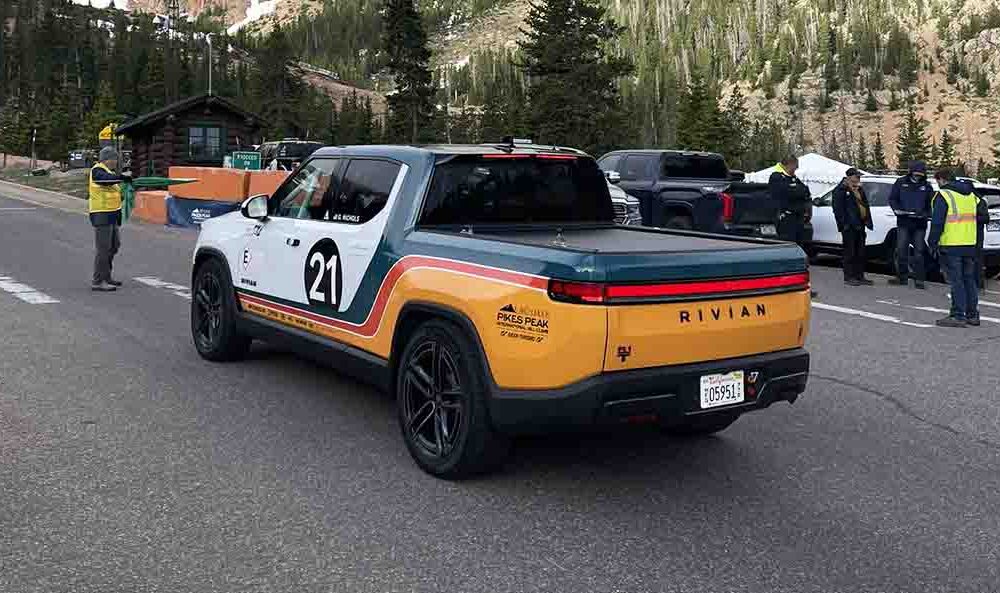 Rivian R1T Pikes Peak