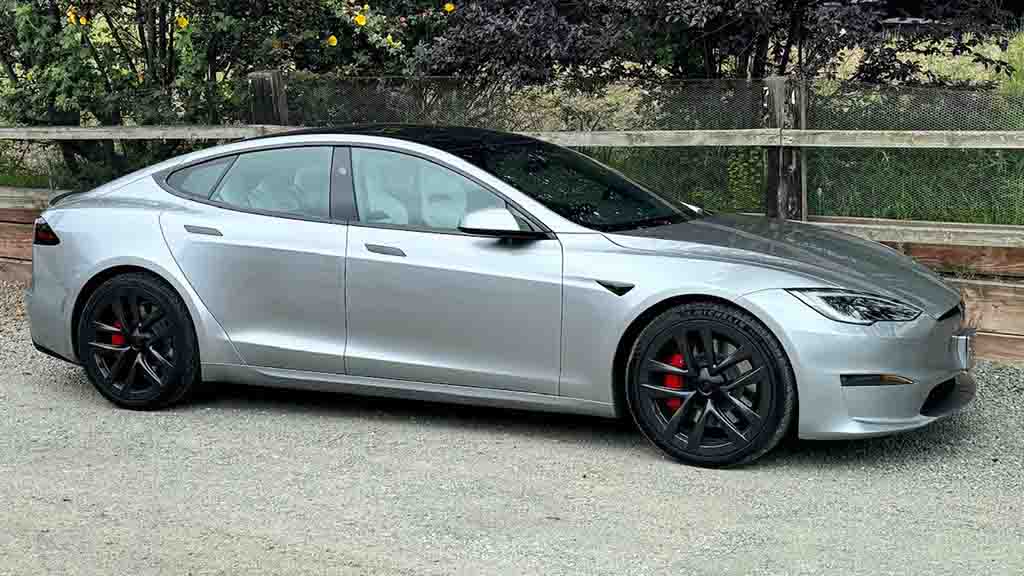 Tesla Model S Lunar Silver