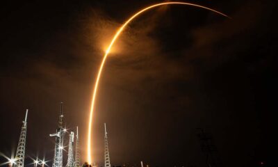 SpaceX Falcon 9 Rocket return flight