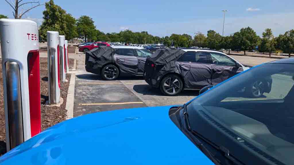 Hyundai Ioniq 5 and Kia EV6 spotted at charging with Tesla NACS connector