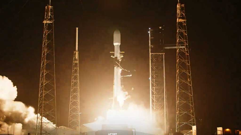 Falcon 9 lift off from Space Launch Complex 40 at Cape Canaveral Space Force Station in Florida