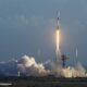 SpaceX Falcon 9 Lifting Off