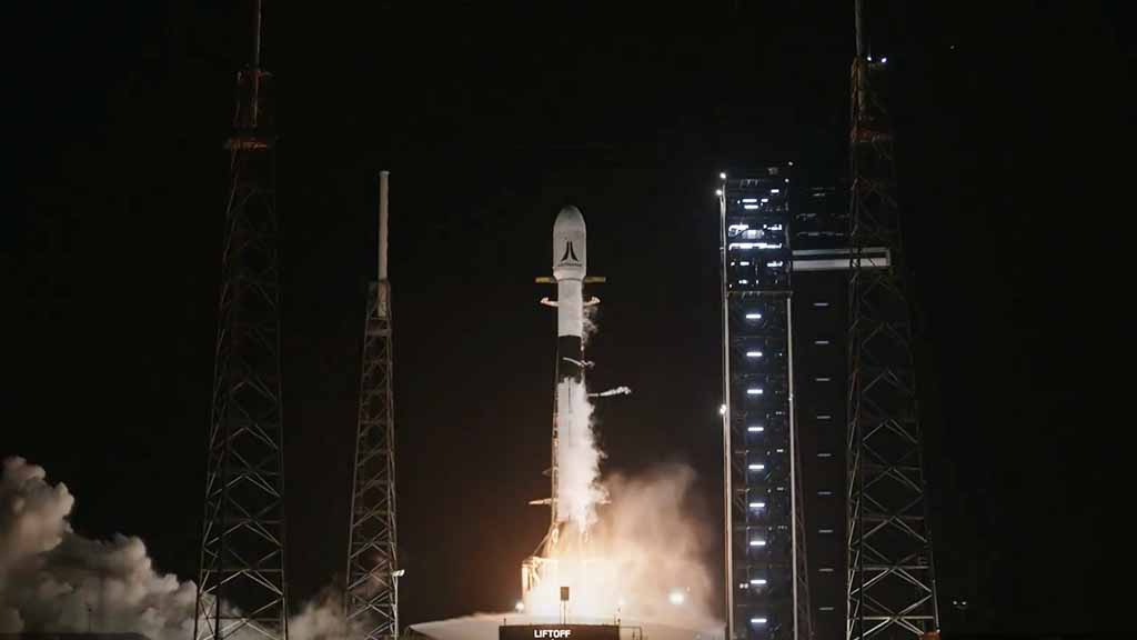 SpaceX Falcon 9 Liftoff with Astranis mission