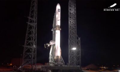 Blue Origin New Glenn on the launch pad