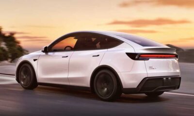 Tesla model Y 2025