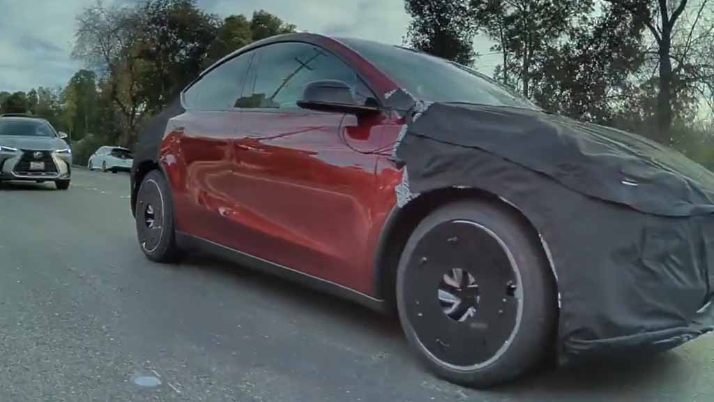 Tesla Model Y Juniper Red